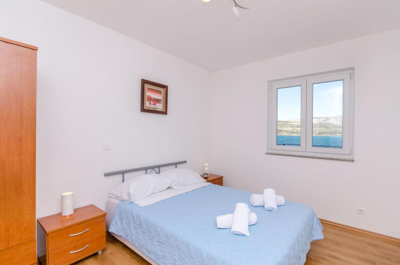Apartments Mia Trogir Exterior foto